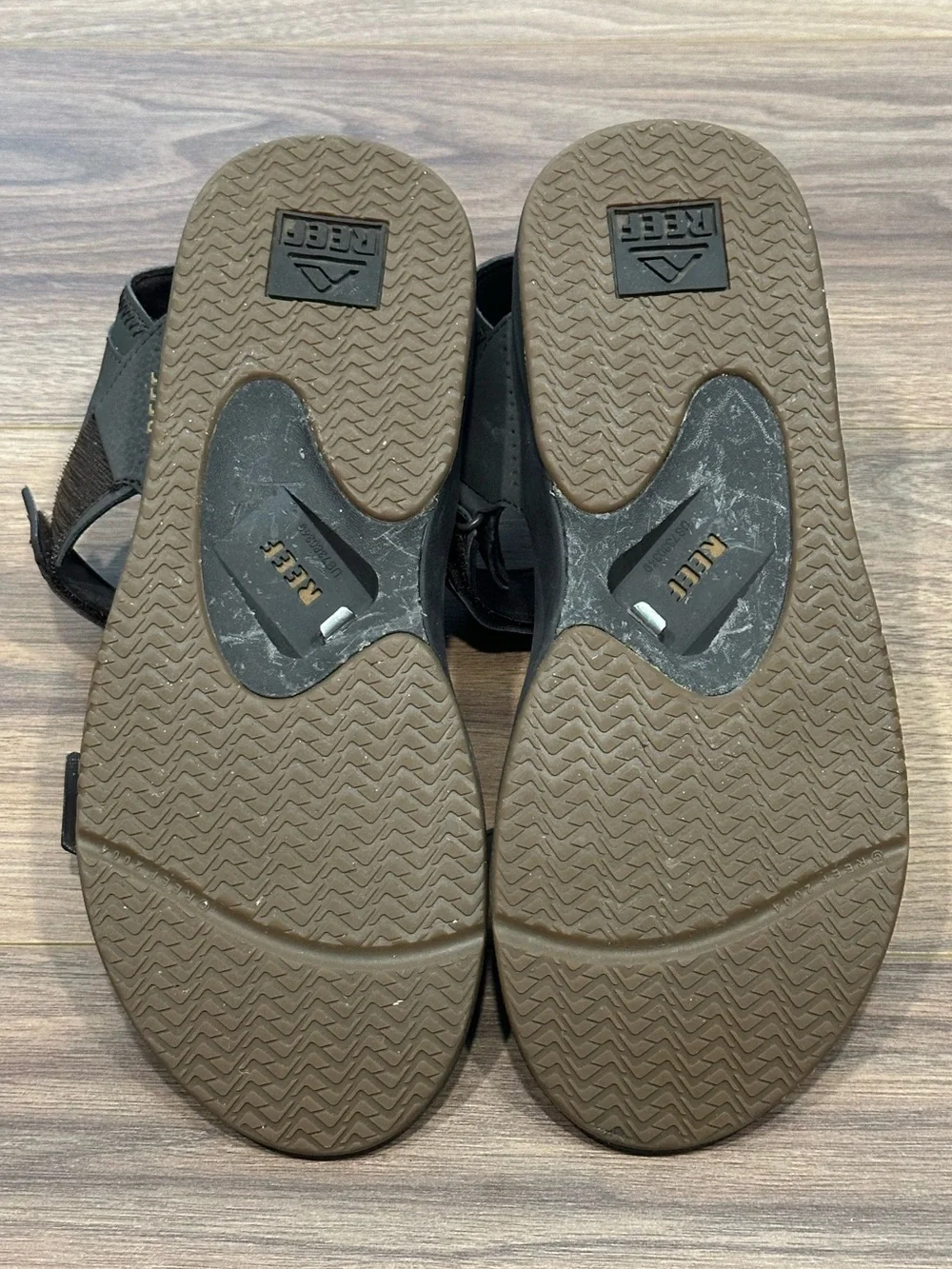 Reef Fanning Baja Sandals Bottle Opener in Brown Size 12